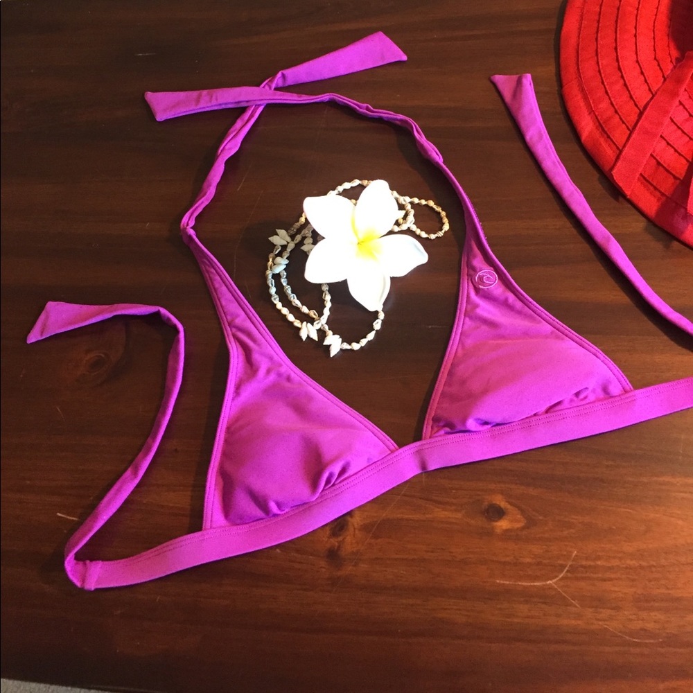🔴 Pinkle” R.I.P. Curl Bikini Top